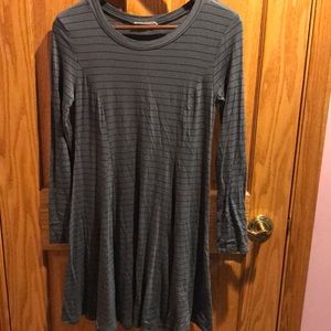 🌹💜🌹LUSH striped black and gray dress